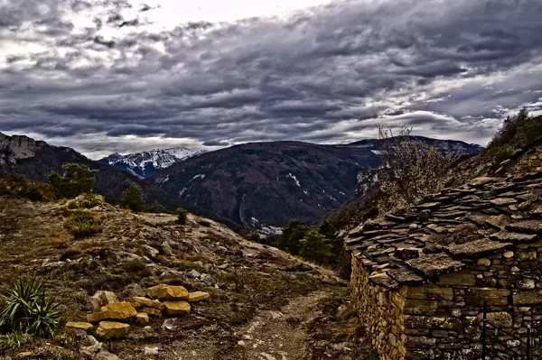 Orage en vue près du col St Raphaël (photo-peinture)
